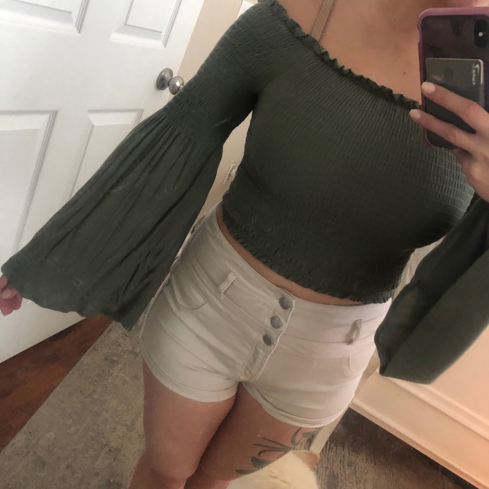 Crop top with bell sleeves